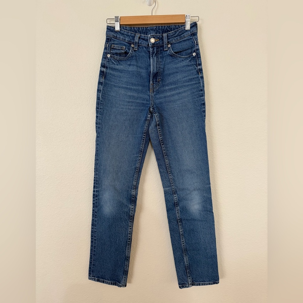 H&M Blue Straight Leg Jeans high waist J007